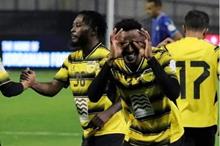 70EF6865-33A7-40D2-8387-3D377D3CA84C