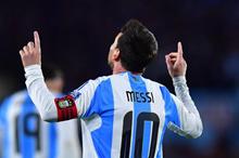 GettyImages-2233761707.jpg-scaled