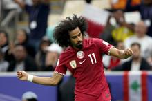 أكرمعفيف_سعيدبالتأهلللنهائيوجائزةالأفضلتتويجلجهودجميعزملائي