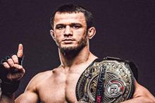 67964b7742360424c110acd8