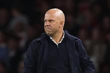 arne-slot-looks-scaled-e1730059794518