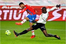 397333-غرناطة-ضد-فالنسيا-(3)