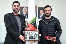 8db67ae9-f764-4d7d-ba4c-547c54e52b20