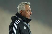 Bert-van-Marwijk---UAE-head-coach---AFC-ASIAN-QUALIFIERS---Match-(16)