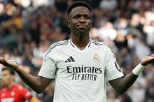 photo_5872938500049978536_y