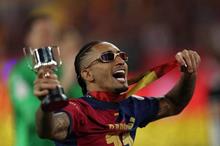 681a5586423604182a041db7