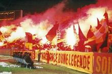 98-225816-esperance-fans-adviser-president_700x400