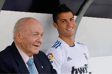 صور-نجوم-كرة-القدم-ينعون-أسطورة-ريال-مدريد-ألفريدو-دي-ستيفانو-1038516