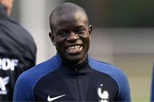 99-000828-kante-deschamps-frensh-national-team_700x400