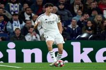 100-001422-jacobo-ramon-real-madrid_700x400