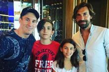 5f32219e4c59b77d5f397773