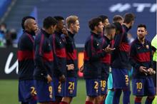 jugadores-del-fc-barcelona-antes-del-partido-ante-el-bayern2020_8_16_17_19