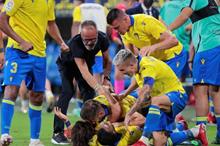 3201426-65583788-2560-1440