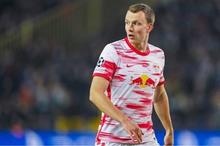 0_GettyImages-1355358369