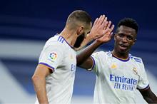 vinicius-junior-karim-benzema-real-madrid-202122_zccc1xbu1i3z12hsxmr4srmzs